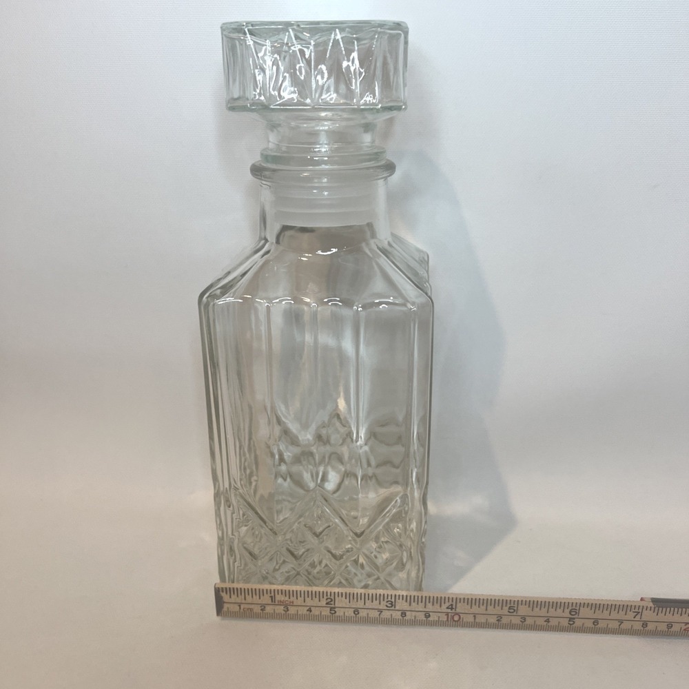 Square Glass Liquor Decanter w/ Stopper Cut Diamond Pattern Whiskey Barware 9.5" - Picture 5 of 5